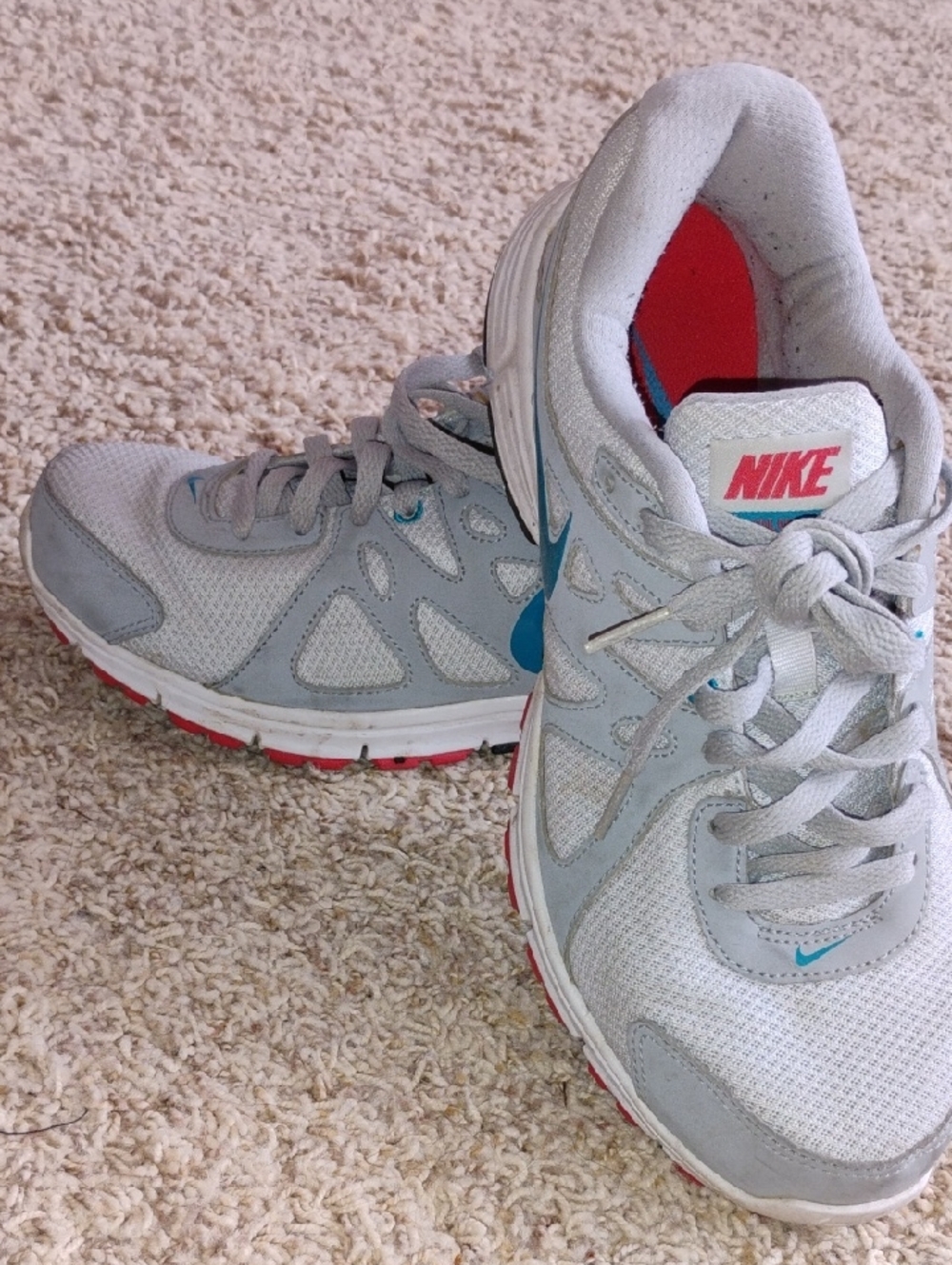 Nike Women's Light Gray, Teal & Pink Athletic Running Shoes